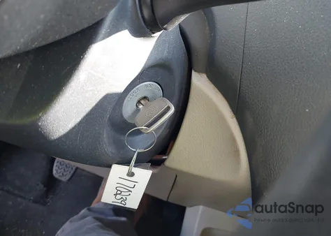 2007 Toyota Yaris S из США, поврежденный, VIN JTDBT923971017668